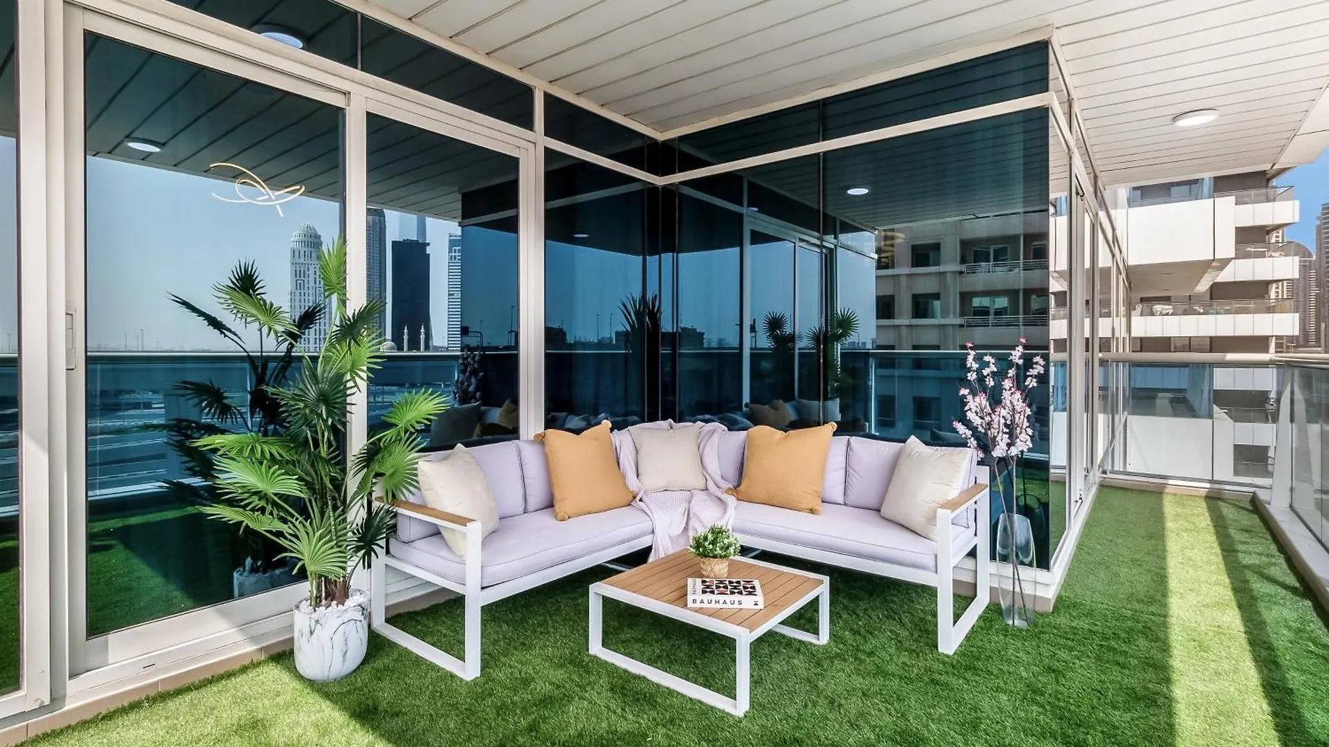 Apartment Elegant 3Br Lux Stay In The Heart Of Dubai Marina United Arab Emirates